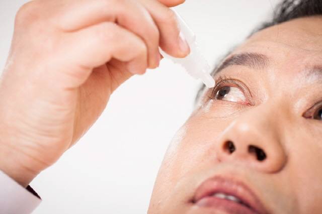 같은 자리에 다래끼가 반복해서 발생하거나 염증이 오래 지속될 때는 안암을 의심해볼 수 있다./사진=게티이미지뱅크