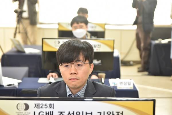 신민준 9단 / 사진=한국기원 제공