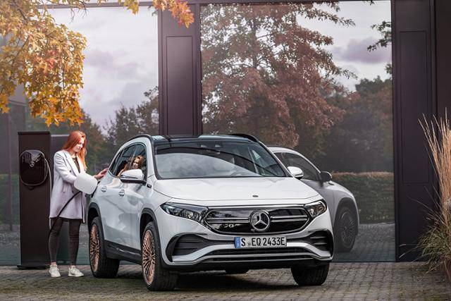 메르세데스-EQ 더 뉴 EQA 리뷰