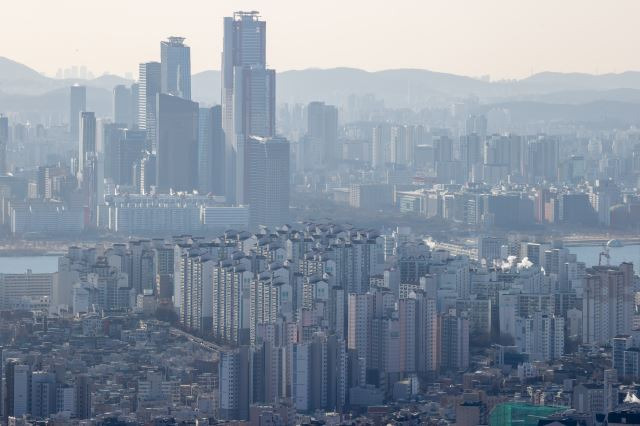 남산에서 바라본 서울 시내 모습. 연합뉴스