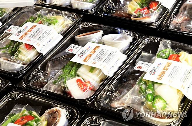 서울 백화점서 판매된 화천 산천어 [화천군 제공.재판매 및 DB 금지]