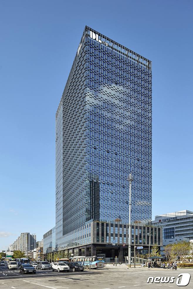 서울 종로구 평동 DL 본사(D타워 돈의문). © 뉴스1