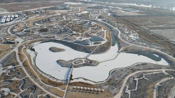 국립세종수목원은 '도심형 수목원'이다. 정부 세종 청사가 있는 세종시 신도심 농토에 축구장 90개 크기로 수목원을 조성했다. [사진 국립세종수목원]