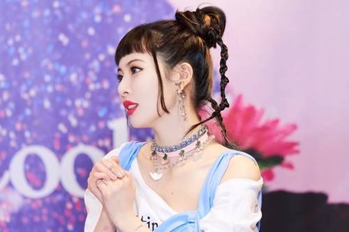 현아가 건강 상태에 대해 밝혔다. 사진=피네이션