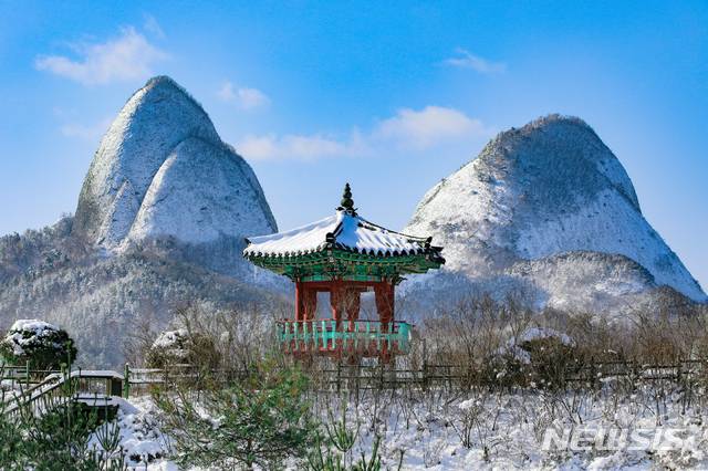 [전주=뉴시스] 전북 진안 마이산 도립공원.
