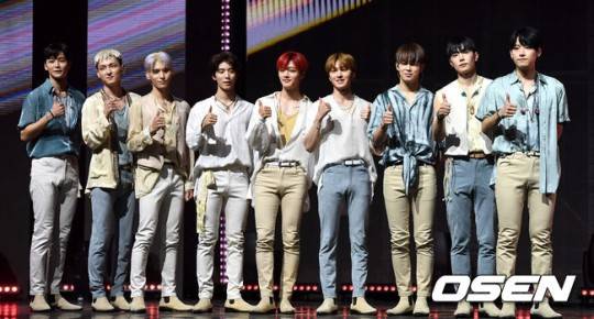 SF9