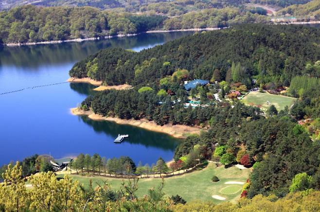 청주 청남대. 충북도 제공