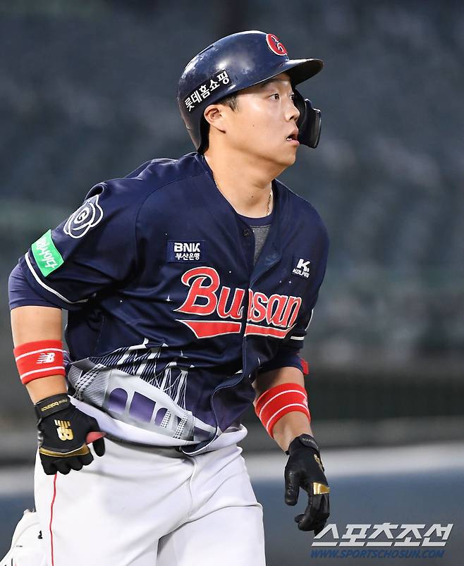 한동희. 스포츠조선DB
