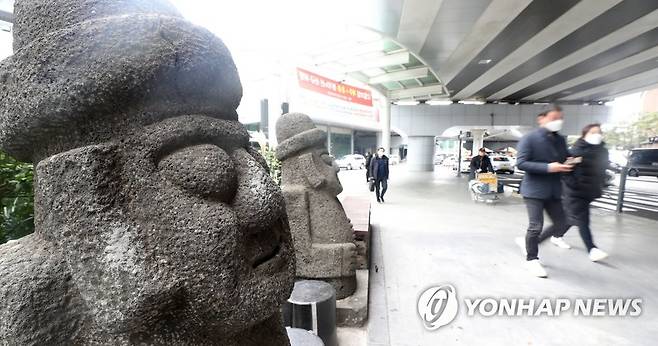 코로나19 위기 제주 [연합뉴스 자료사진]