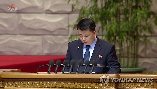 박철민 김일성-김정일주의청년동맹 중앙위원회 위원장 박철민 김일성-김정일주의청년동맹 중앙위원회 위원장이 지난달 8일 평양 4·25문화회관에서 열린 제8차 노동당대회에서 토론자로 나서 발언하고 있다. [조선중앙TV 화면]      [국내에서만 사용가능. 재배포 금지. For Use Only in the Republic of Korea. No Redistribution]   nkphoto@yna.co.kr