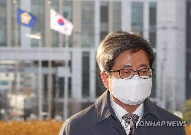 거짓해명·법관탄핵 겹악재…사법부 신뢰 '흔들'