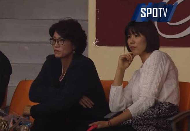 (왼쪽부터) 김경희, 이재영 선수 (사진=SPO TV 캡처)