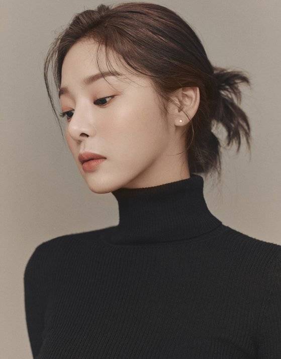 설인아