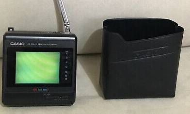 (가지고 싶었던 카시오 미니TV. AV입력이 탑재된 미니TV는 당시 함부로 구매할 수 있는 기기가 아니었다..)