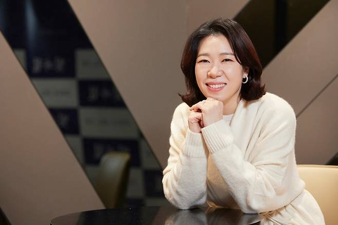 영화 '빛과 철'에서 영남 역을 맡아 열연한 배우 염혜란. 찬란 제공