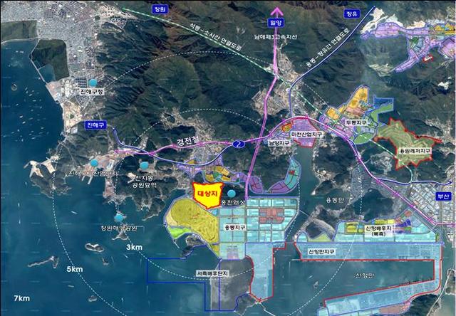 경남 창원시 진해구 웅천·남산지구 개발사업 예정지 위치도. *재판매 및 DB 금지