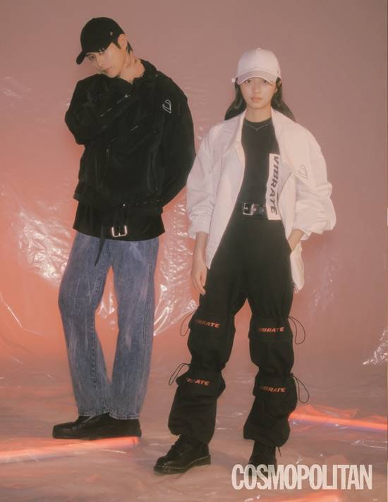 This photo shoot shows the passion of the Genji generation that does not stop, and it contains the stylish charm of Actor Kim Young-Dae and Hyon-soo Kim.The two men layered not only ball caps but also bucket hats to show impacted fashion pictures.In the public Cosmopolitan pictorial, the personality of the two actors combined with the uniqueness showed various visuals.Kim Young-dae, who has been attracting attention as a comment in the drama Penthouse of the topic, and the cami of Hyon-soo Kim of Barrowna showed various things.Dramas Joo Seok-hoon - Like the ship and the love line, the two actors have always been warm and professional, bringing out the atmosphere of the filming scene.It was a scene where the stylish charm of two actors who came up with various young youths, not uniforms that were mainly worn in the drama, was felt one layer.I debuted as a child and have played various roles so far, so I feel new every time.It was fun to show a different appearance than before, he said, and he wants to show more roles and appearances in the future.Kim Young-Dae said, I am grateful that the part that shows a new appearance shows a part of my youth. It was a picture showing my freedom./ Photo = CosmopolitanCopyright c (xportsnews. com)