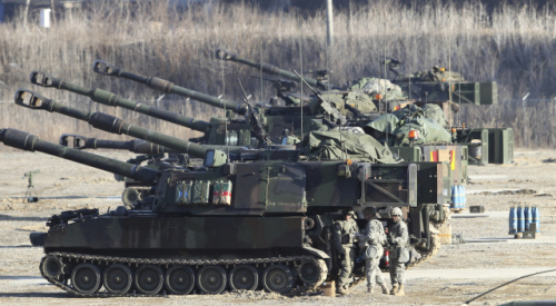 경기도 포천 인근의 접경지역에서 한국군과 미군이 한미연합훈련에 참여하고 있는 모습./연합뉴스