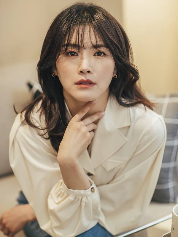 배우 안시하는 `낮과 밤`, `날아라 개천용`에 동시 출연하며 시청자들에게 눈도장을 찍었다. 제공|스튜디오앤뉴