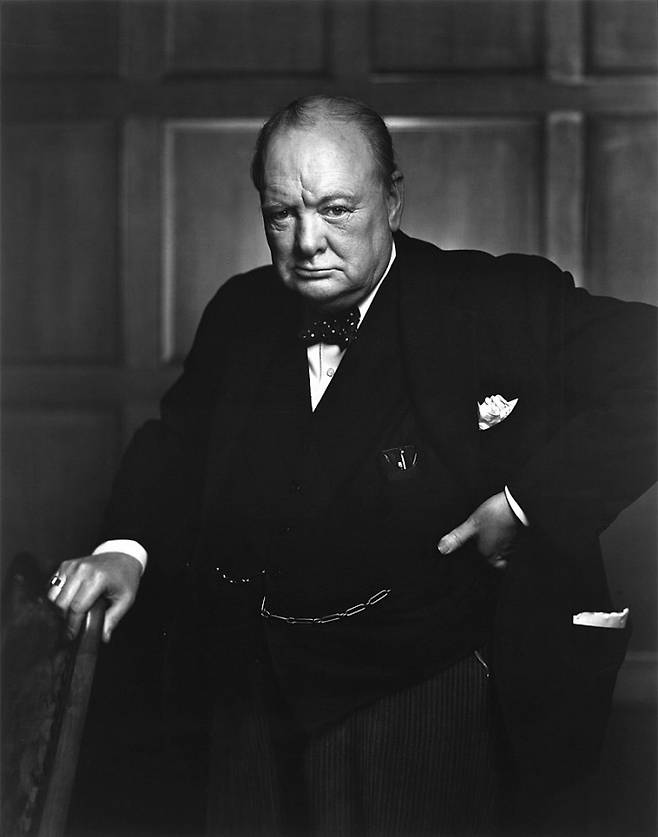 1941년 촬영된 윈스턴 처칠 전 영국 총리의 모습. 위키피디아 제공.