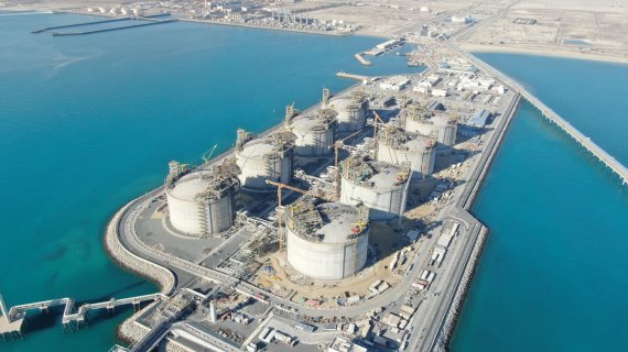 현대건설이 수주한 쿠웨이트 알주르 액화천연가스(LNG) 수입 터미널 공사 현장 현대건설 제공