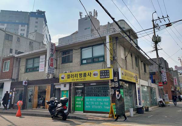 대규모 개발이 비켜간 모습이다.