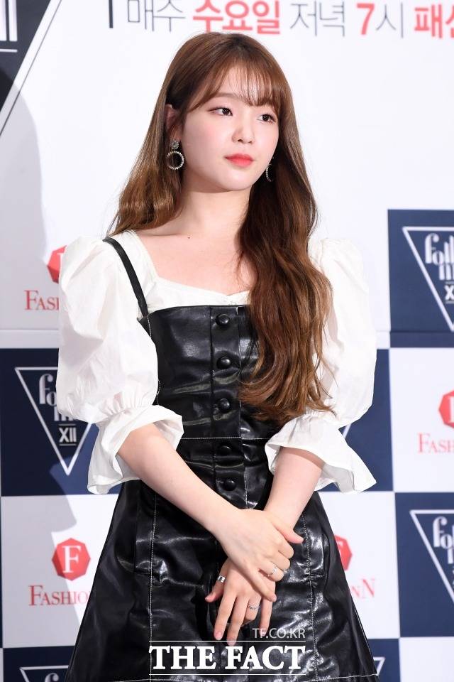 오마이걸 승희가 허위사실 유포와 협박죄로 탱크를 고소했다. /더팩트 DB