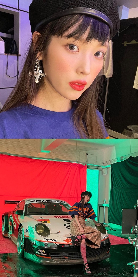 The IU posted an article and several photos on his instagram on the afternoon of the 15th, Huh? My Eyebrow.The photo showed a different color-rich IU, which attracted attention with changes to Eyebrow, as IU mentioned.Meanwhile, IU will release its regular 5th album LILAC (Lilac) on the 25th.