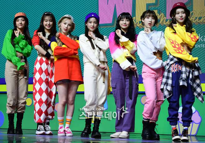 그룹 위클리. 사진｜강영국 기자