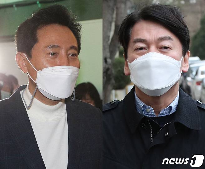 지난 21일 오후 오세훈 국민의힘 후보(왼쪽)와 안철수 국민의당 후보가 각각 홍익대학교 앞, 금천구 재건축 추진 아파트를 방문한 모습. 2021.3.21/뉴스1 © News1 신웅수 기자