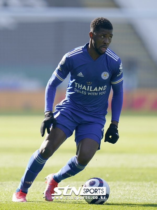 레스터 시티 스트라이커 켈레치 이헤아나초