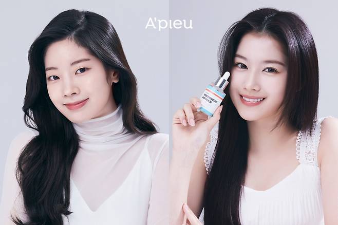 트와이스 다현-사나 /사진제공=어퓨