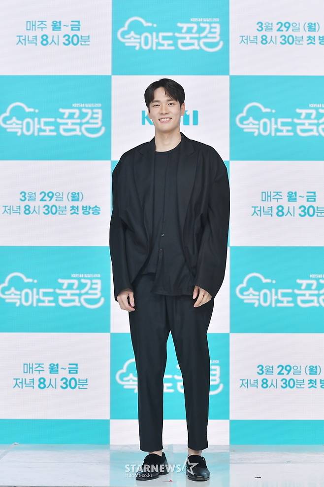 이태구 '블랙으로 깔끔하게'[★포토]