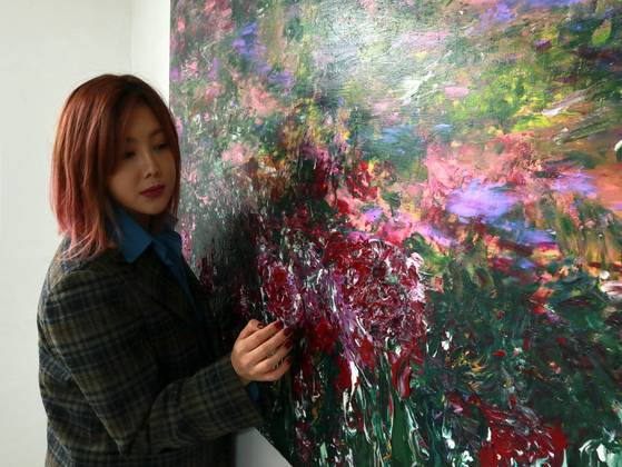 Singer Solbi is now more widely recognized as artist Kwon Ji-an. [MAP CREW]