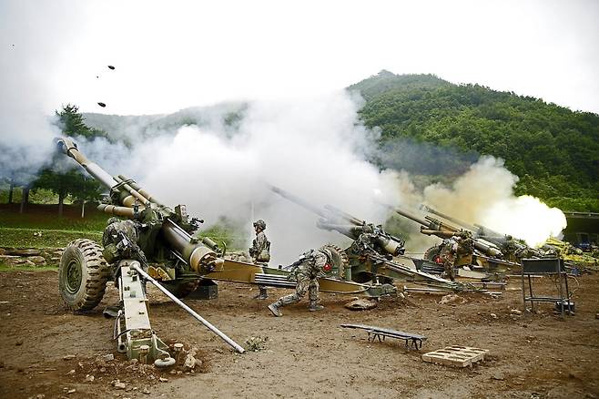 KH-179 견인포는 사거리 연장탄인 로켓보조추진탄을 사용할 경우 30㎞에 달하는 사거리를 자랑한다. 사진=육군
