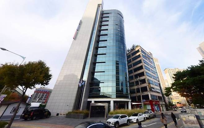 현대카드 수원사옥 전경./사진=네이버 거리뷰 캡처