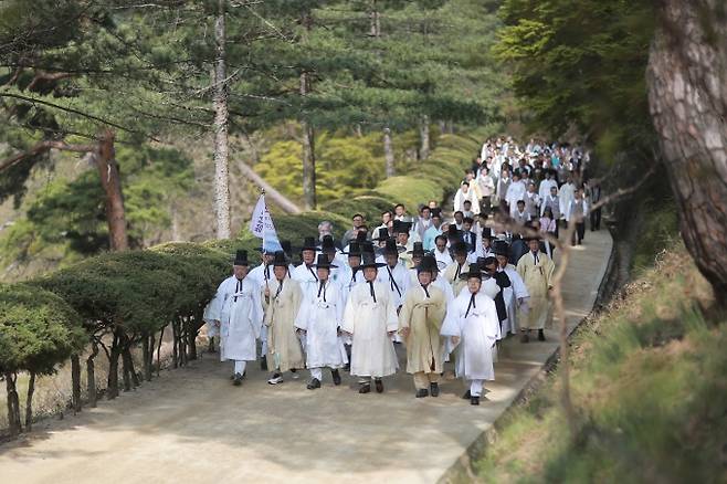 퇴계선생 귀향길 재현 걷기가 오는 15일 경복궁에서 열린다. [사진=도산서원선비문화수련원]