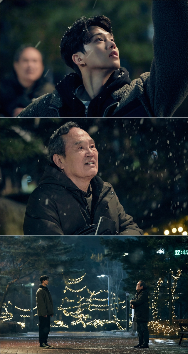 박인환 앞 송강 독무 / 사진 = tvN '나빌레라'