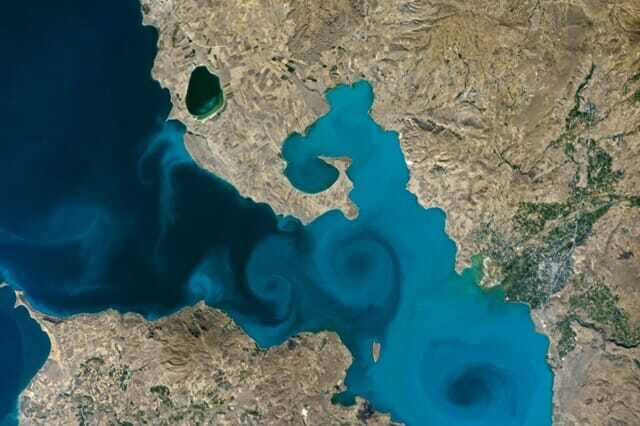 터키 반 호수를 우주에서 내려다 본 모습 (사진=NASA)