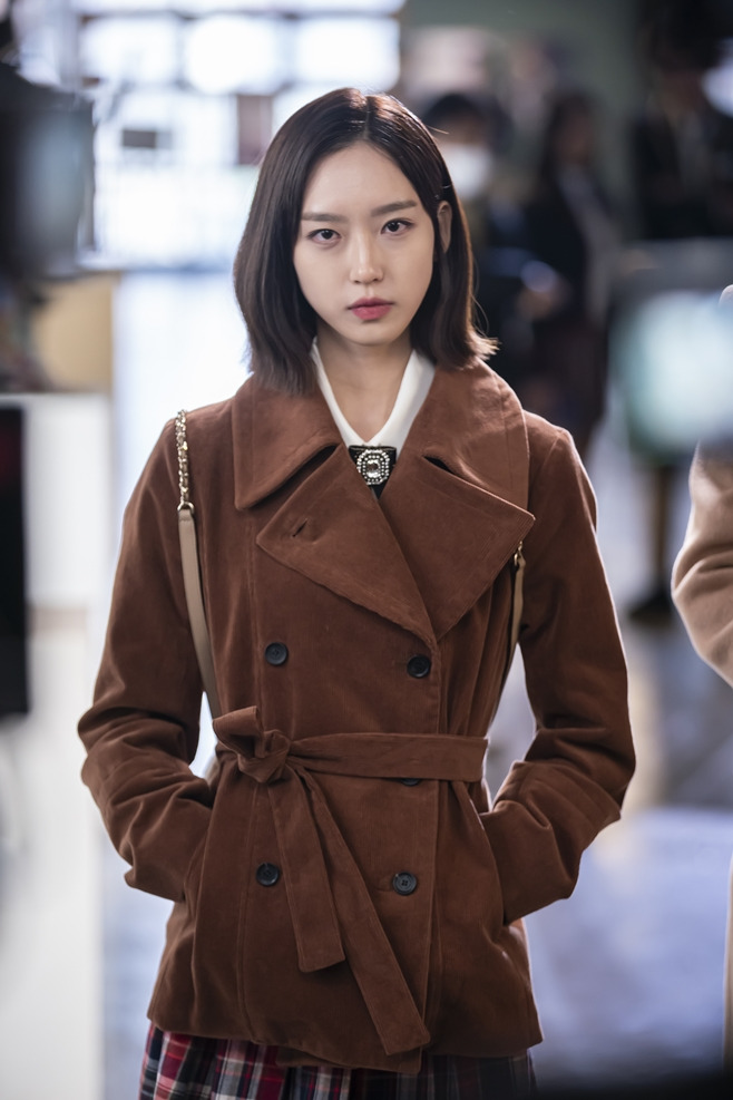 한지현