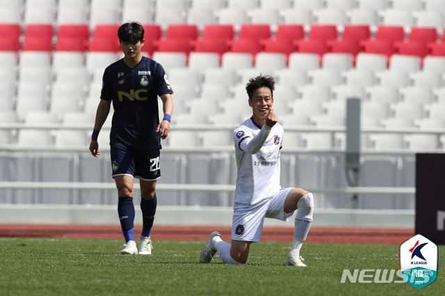 [서울=뉴시스] FC안양 김경중. (사진=프로축구연맹 제공)