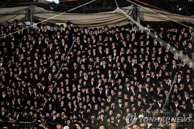 '라그바오메르' 축제장에 모인 유대인들 [AFP=연합뉴스]