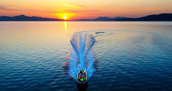 석양 아님 주의! 노르웨이의 여름철 미드나잇 선. 백야(白夜)