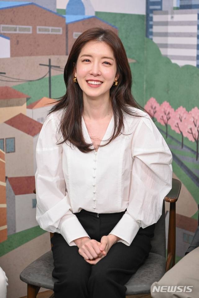 [서울=뉴시스]배우 정인선이 SBS '백종원의 골목식당' MC 자리를 내려놓는다. (사진=SBS 제공) 2021.04.28. photo@newsis.com