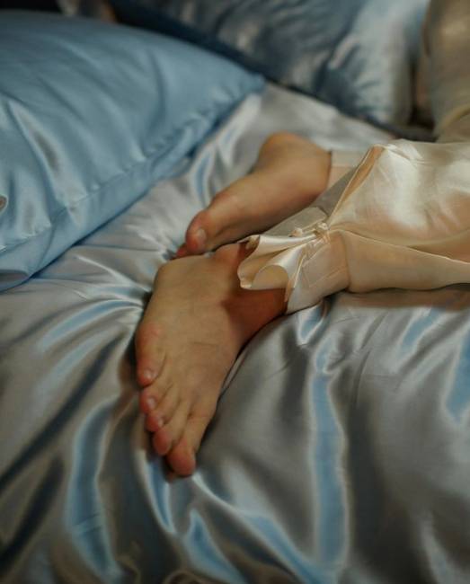 가타의 '돌체' 베딩