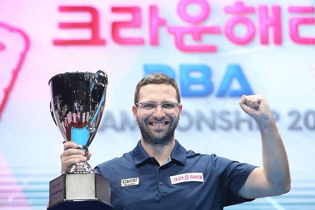 프로당구 PBA 신생팀 휴온스에 합류하게 되는 하비에르 팔라존. 사진=PBA 사무국