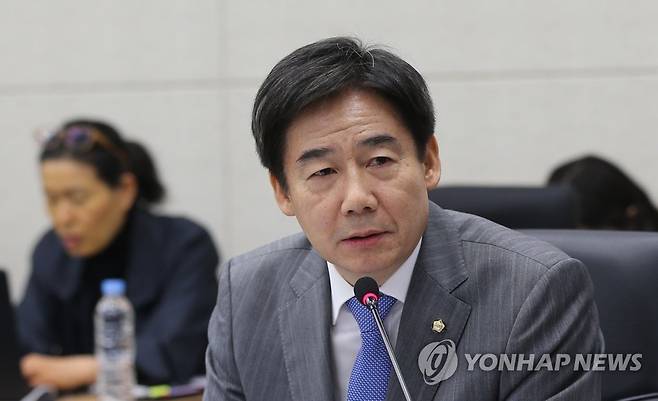 이용호 의원 [연합뉴스 자료사진]