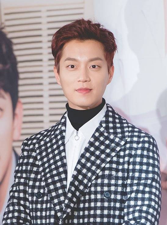 출처: 톱스타뉴스