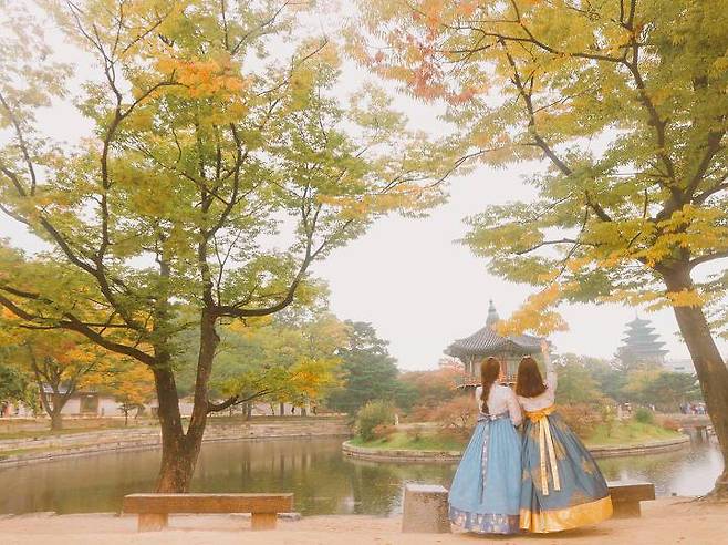 출처: Instagram @11.08_bee