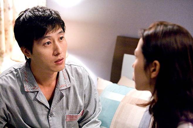 출처: 영화 '아내가 결혼했다' 스틸컷